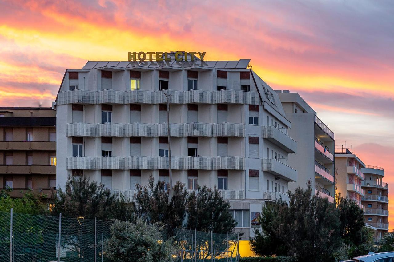 Hotel City Milano Marittima Exterior photo