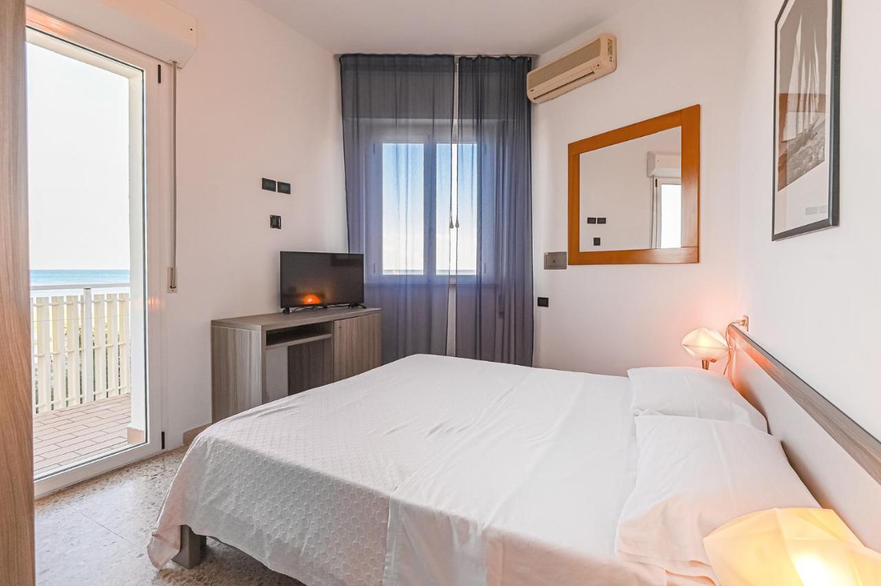 Hotel City Milano Marittima Exterior photo