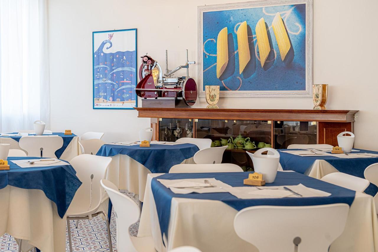 Hotel City Milano Marittima Exterior photo