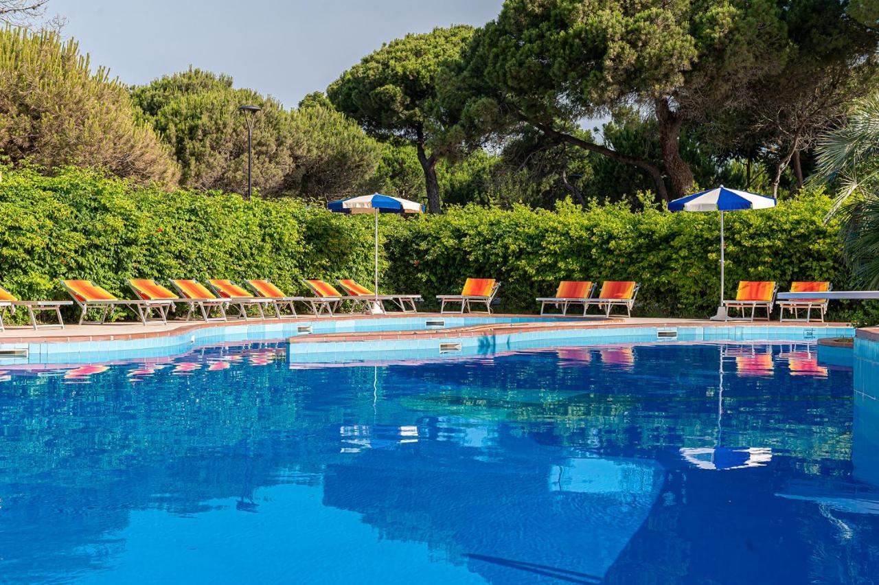 Hotel City Milano Marittima Exterior photo