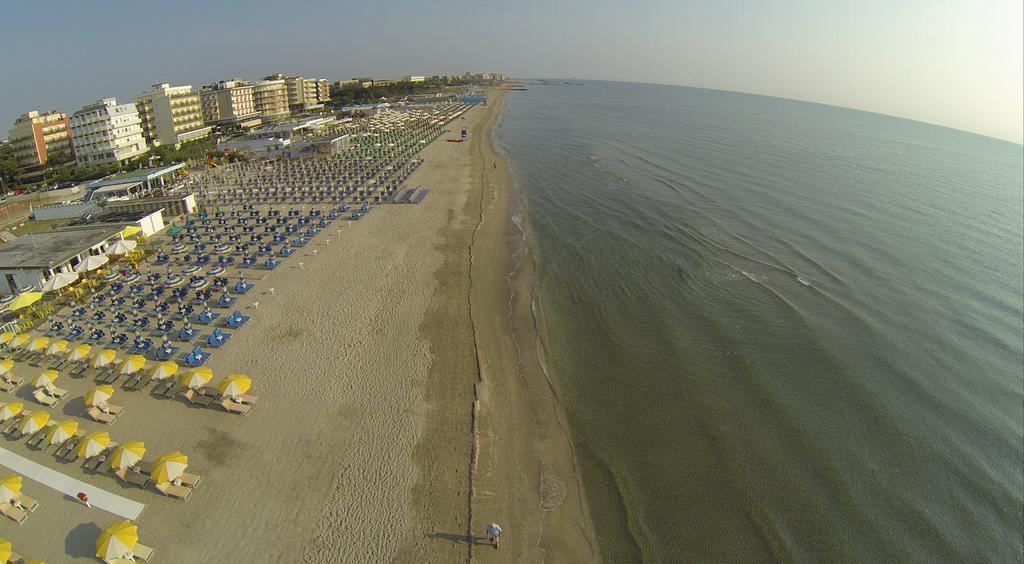 Hotel City Milano Marittima Exterior photo